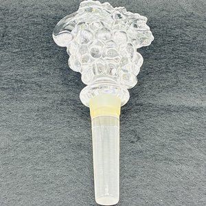 Mikasa Chablis Clear Cut Wine Stopper - Grape Theme